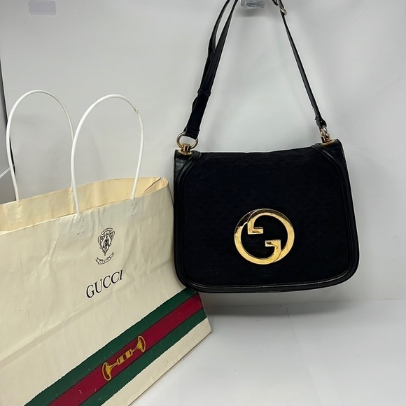 Gucci 1970s Vintage Blondie Logo Black Canvas and Leather Shoulder Bag - Picture 2 of 16